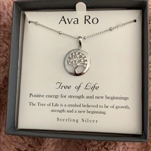 Ava Ro Beautiful Tree of Life Necklace - Brand New in the Box